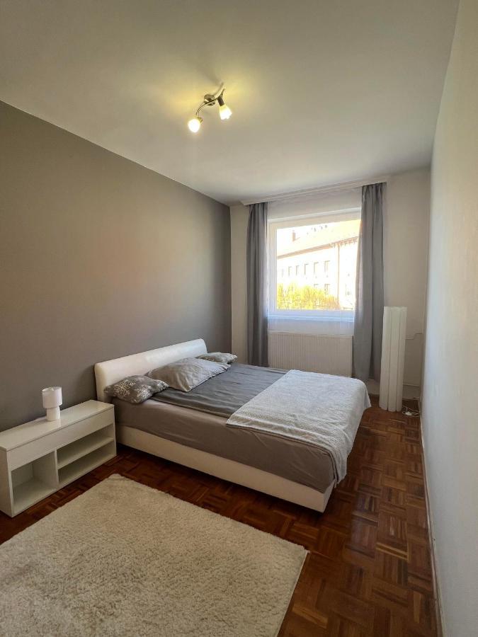 Centrum Szeged Apartman Екстериор снимка